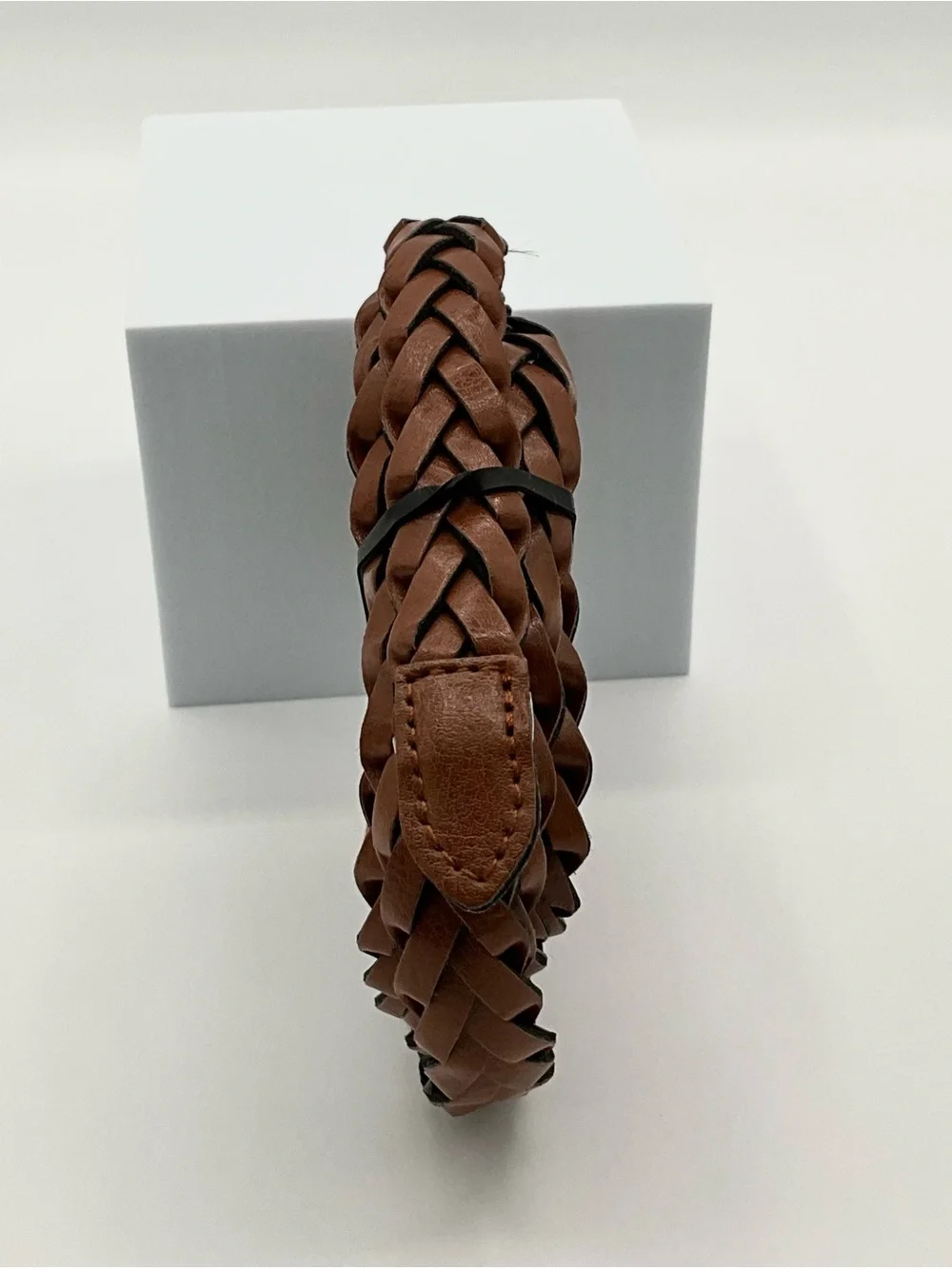 LN Torrid Narrow Waist Belt Brown Braided Faux Leather Brass Hardware Size0/00